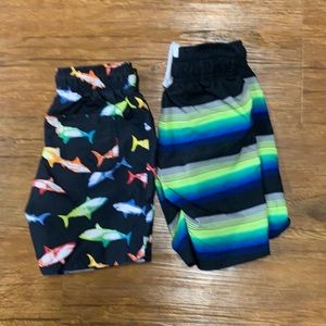 Set of 2 swim tru is wonder nation brand size 4/5